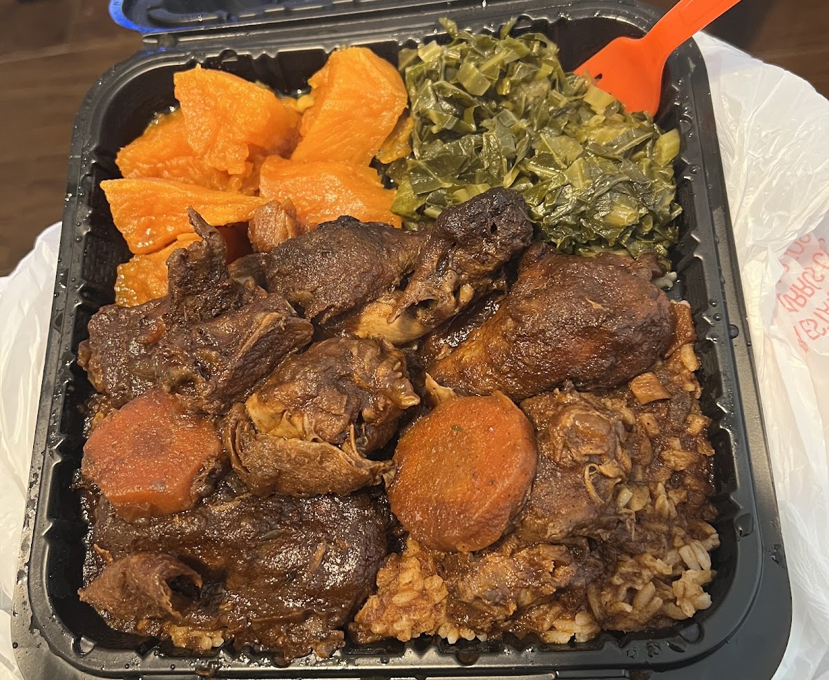 Cutter's (Riverdale) Jamaican Restaurant-4